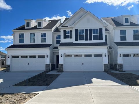 980-2 Memory Lane Aurora OH 44202