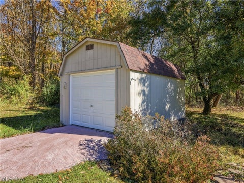Tiny photo for 6900 Atlantic Boulevard NE, Louisville, OH 44641 (MLS # 5255365)