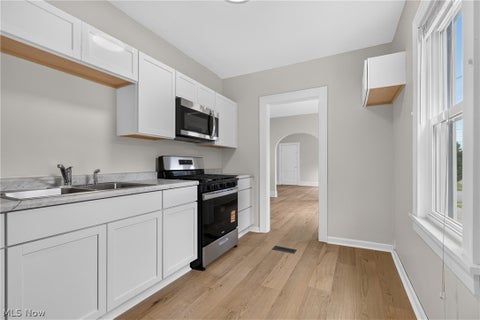 Tiny photo for 19508 Kildeer Avenue, Cleveland, OH 44119 (MLS # 5220782)