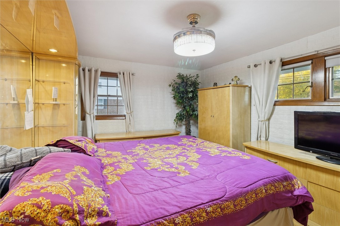 Joseph A Huber Realty Co - Residential