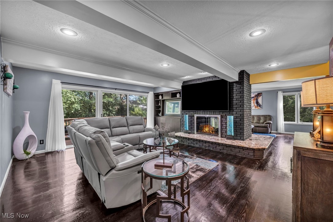 Fairwood Drive - Residential