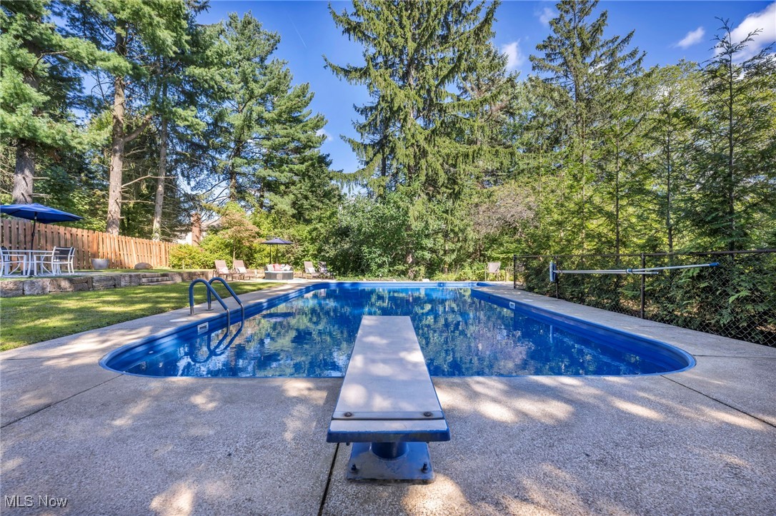 Fairwood Drive - Residential