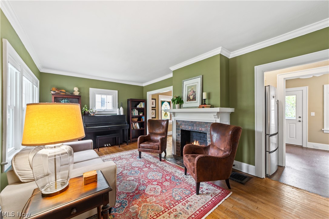 2583 Canterbury Road