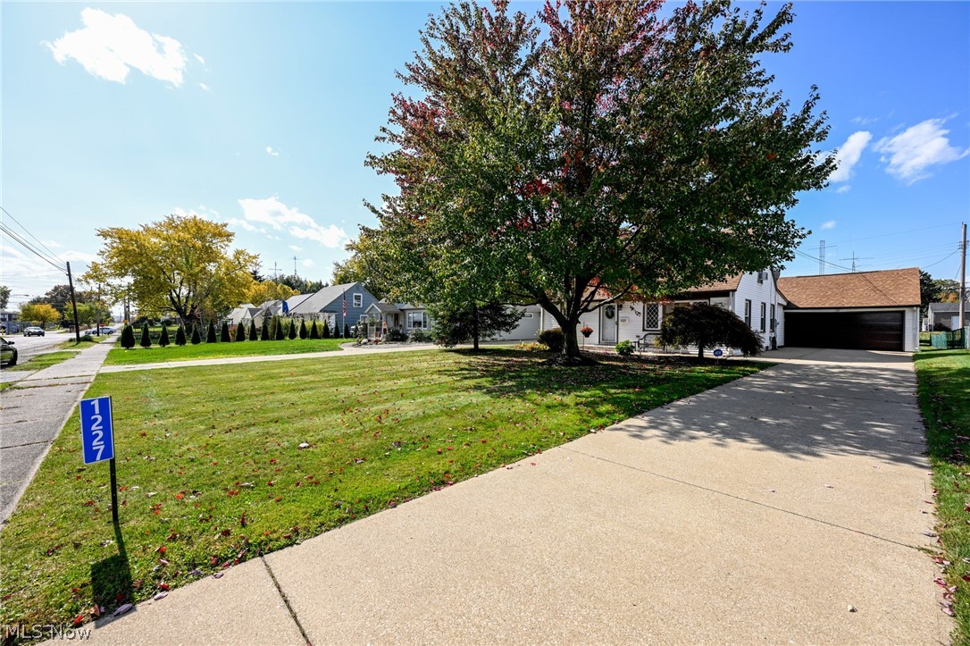 West Manor - Residential