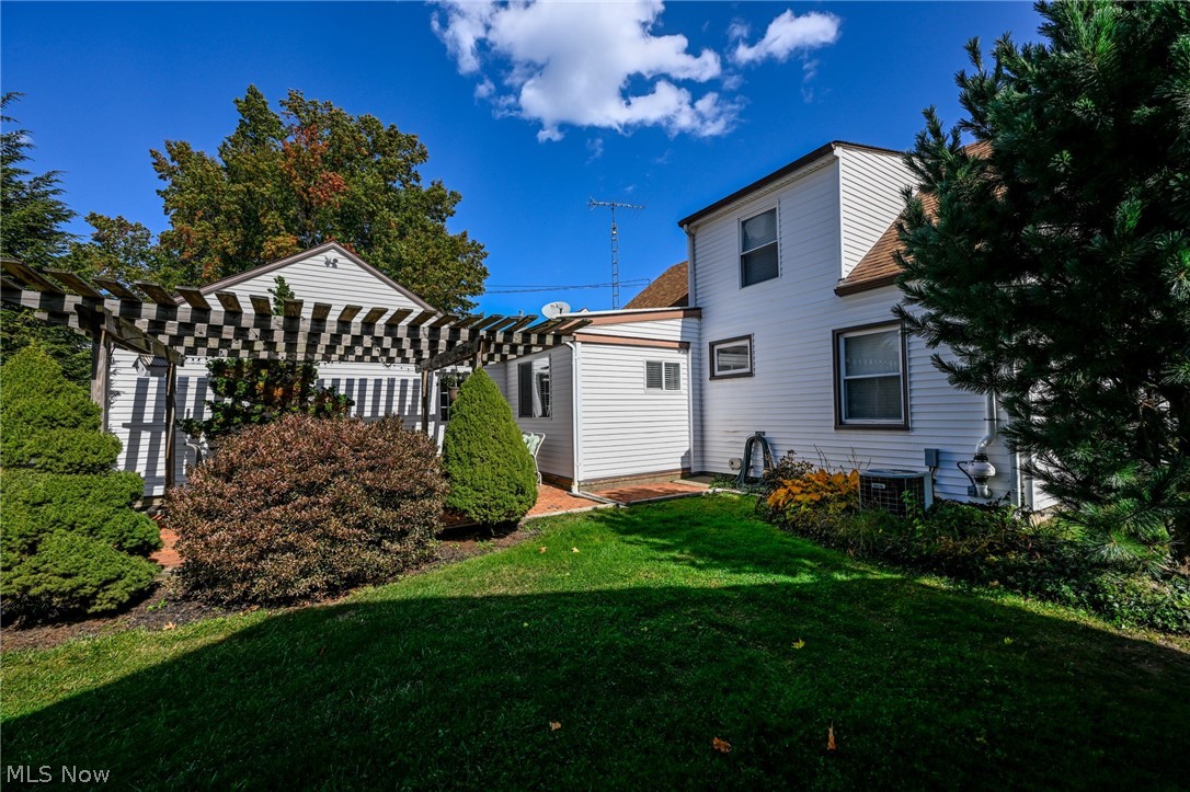 West Manor - Residential