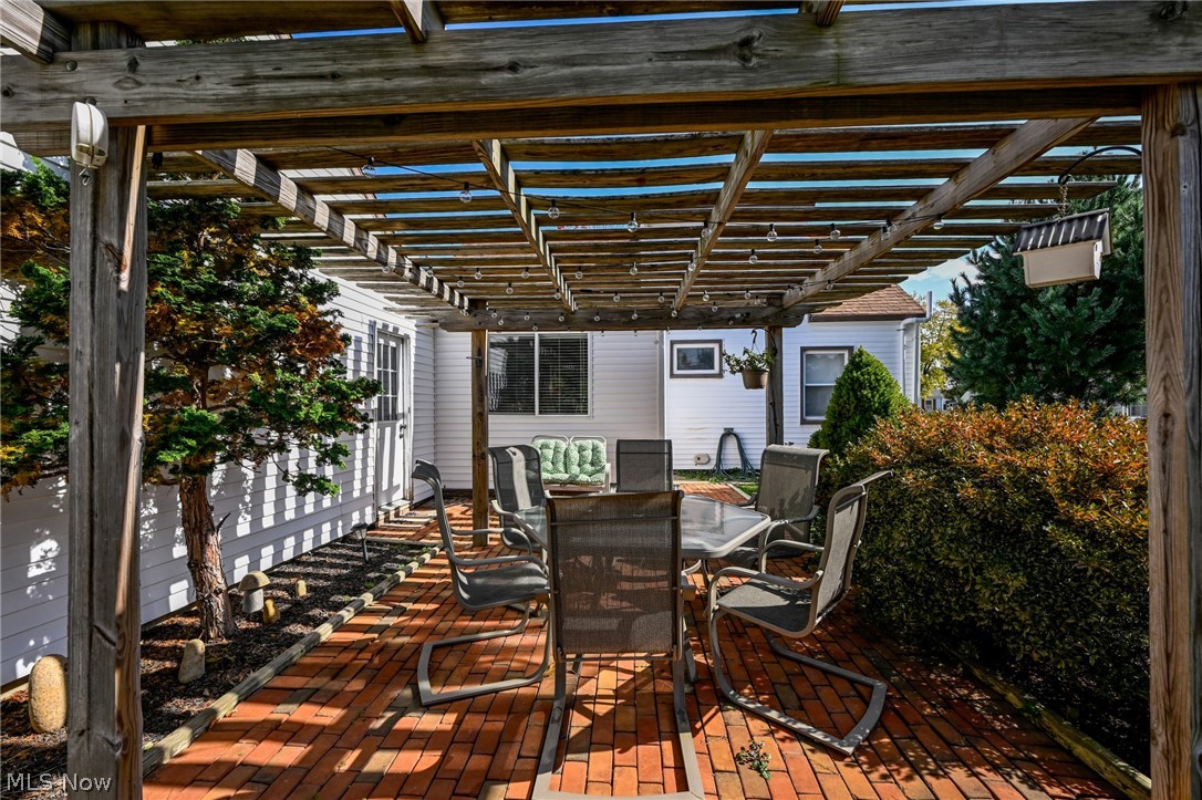 West Manor - Residential