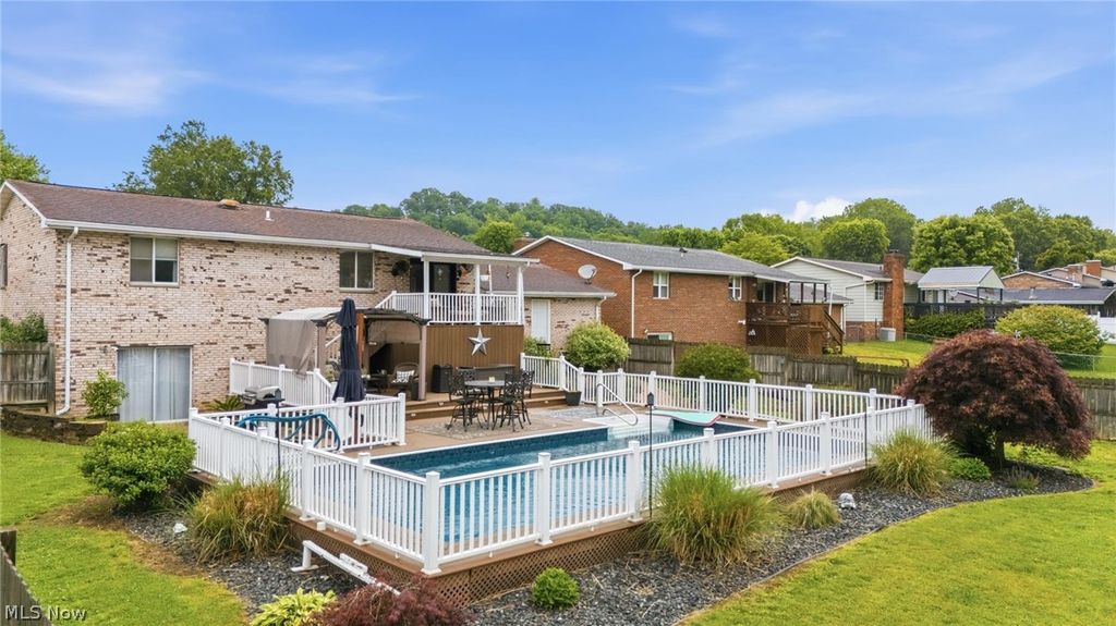 Photo of 123 Brant Drive DR, Marietta, OH 45750 (MLS # 5212592)