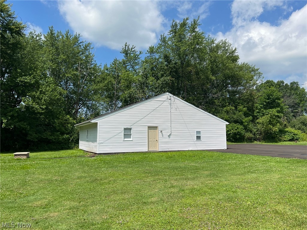 Newbury 02 - Commercial Lease