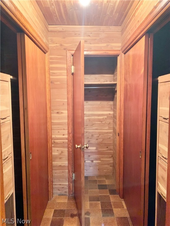 BRADY ESTATES - Residential