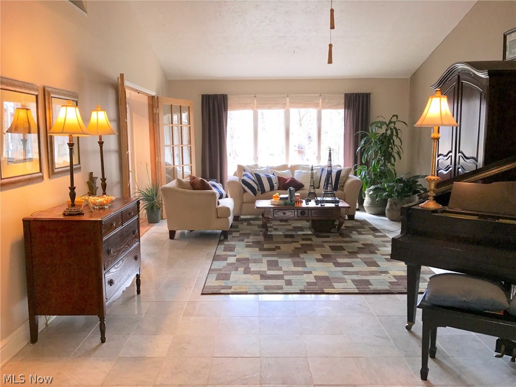 Hermitage Crest Estates - Residential