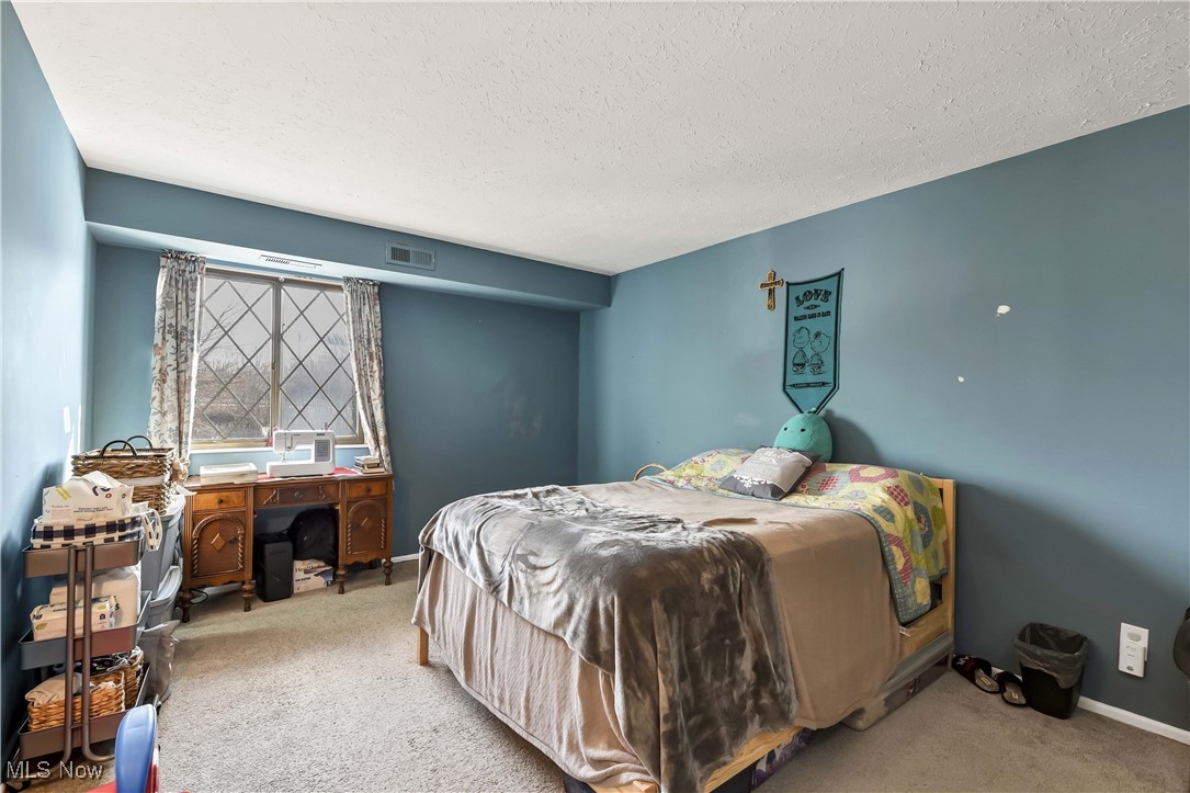 4849 Grace Road #210, North Olmsted, Ohio image 18