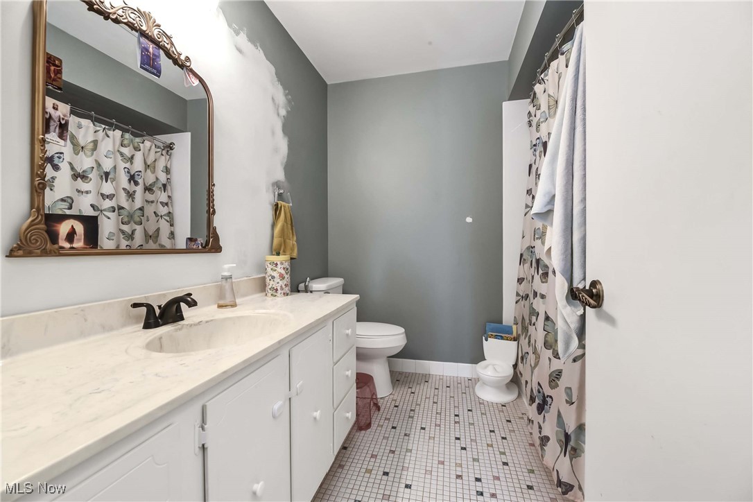 4849 Grace Road #210, North Olmsted, Ohio image 22