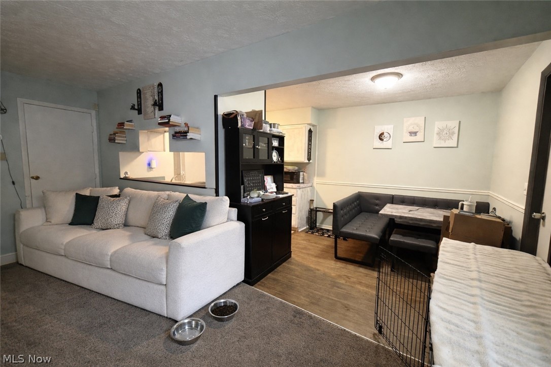 Middle Ridge Condo - Residential