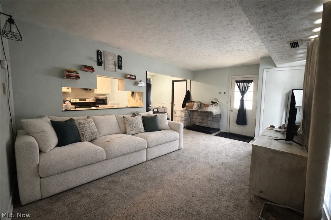 Middle Ridge Condo - Residential