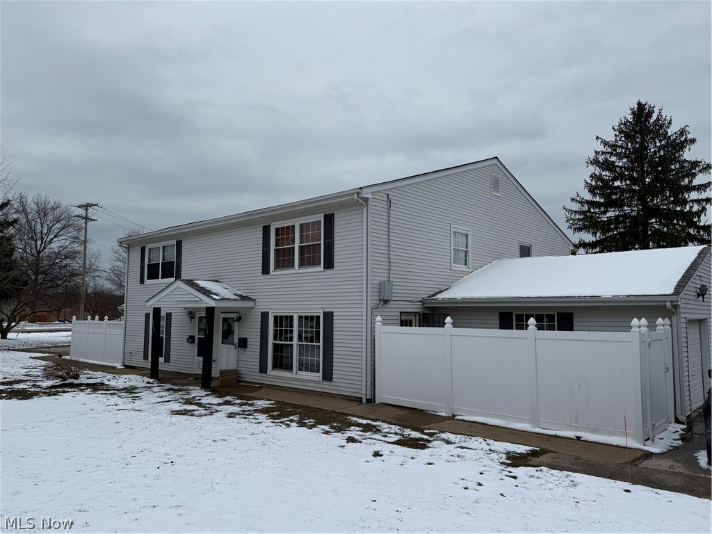 Middle Ridge Condo - Residential