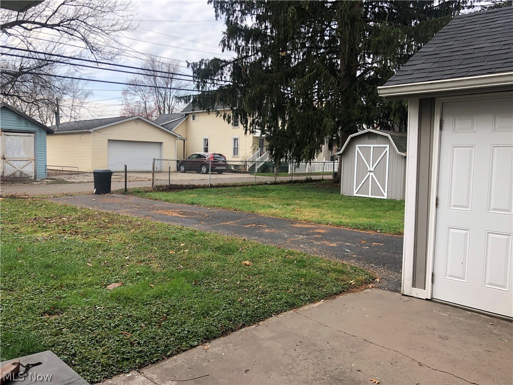 City/New Philadelphia - Residential