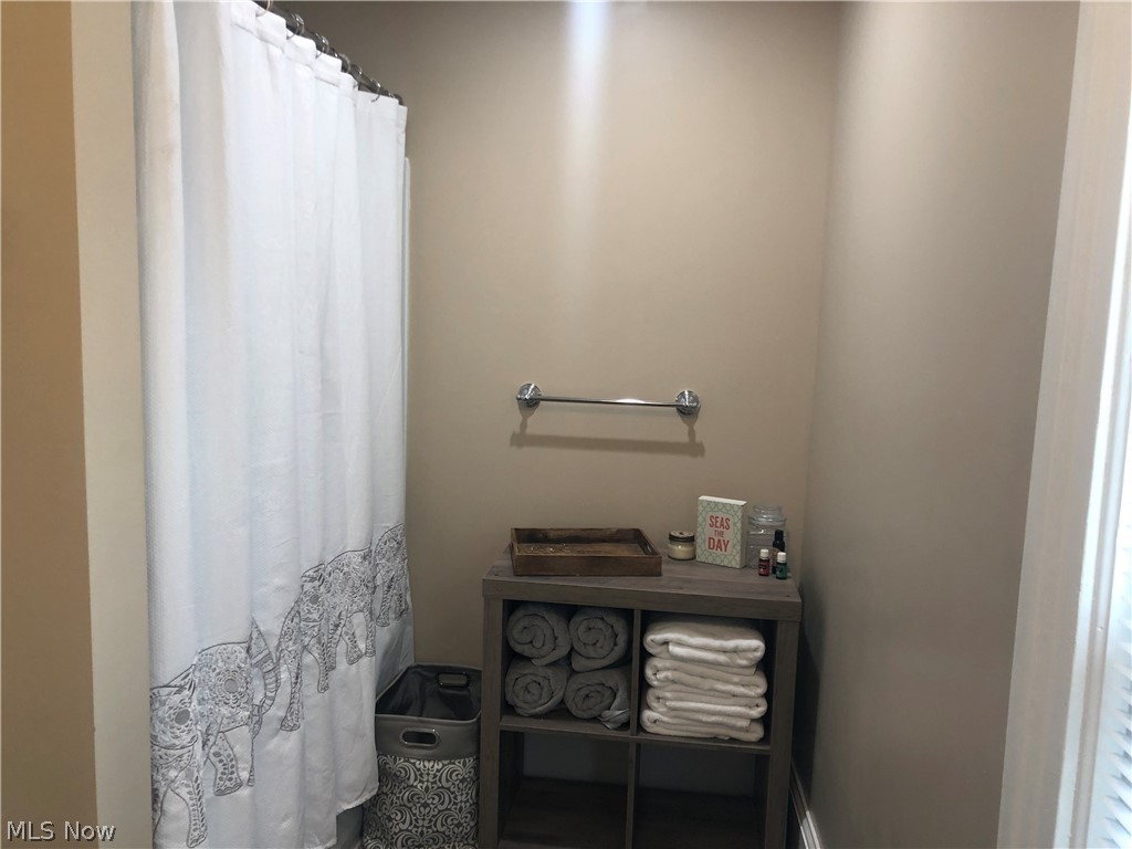 City/New Philadelphia - Residential