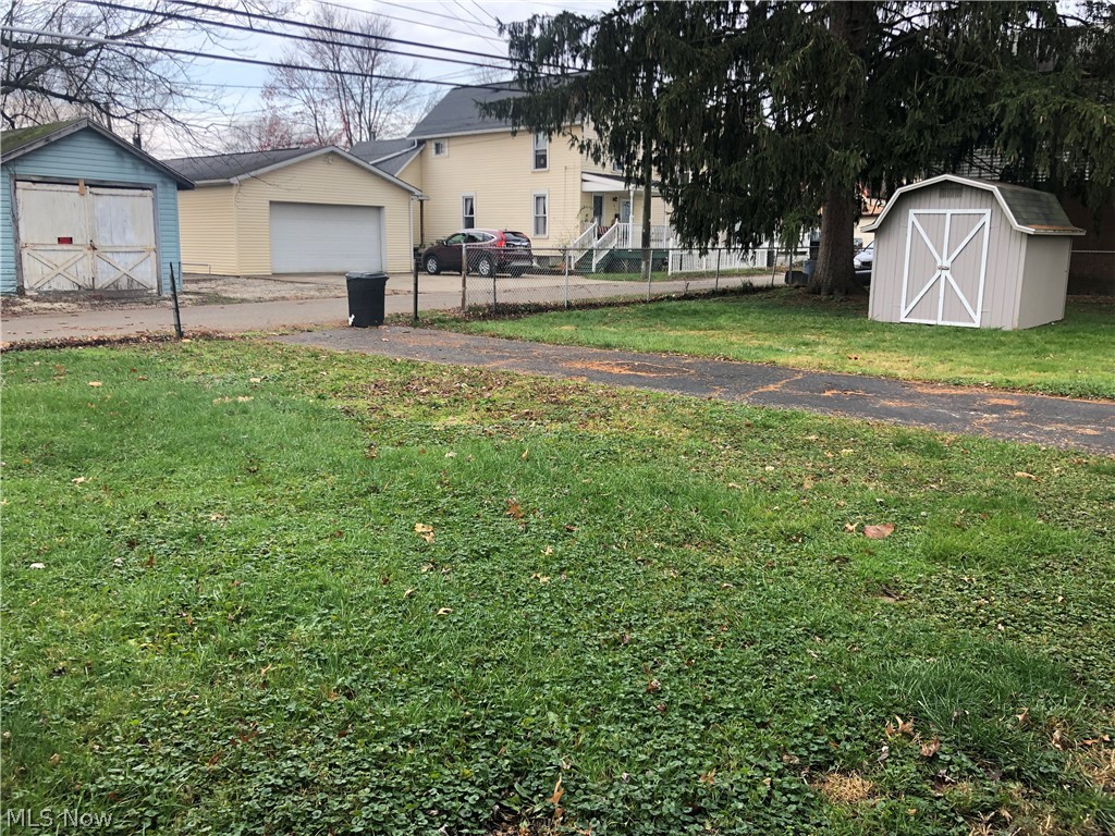 City/New Philadelphia - Residential