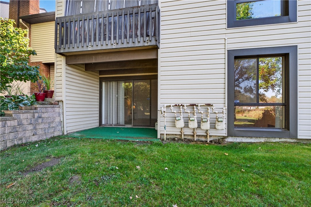 Oak Knolls Condo - Residential