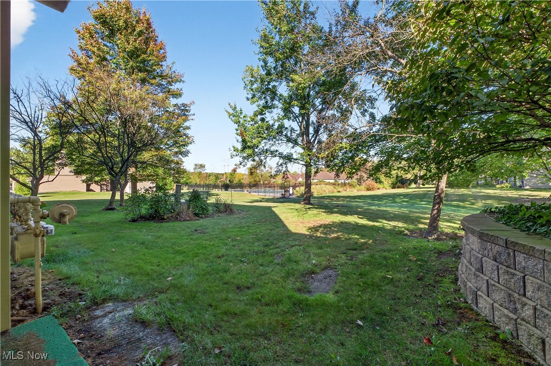 Oak Knolls Condo - Residential