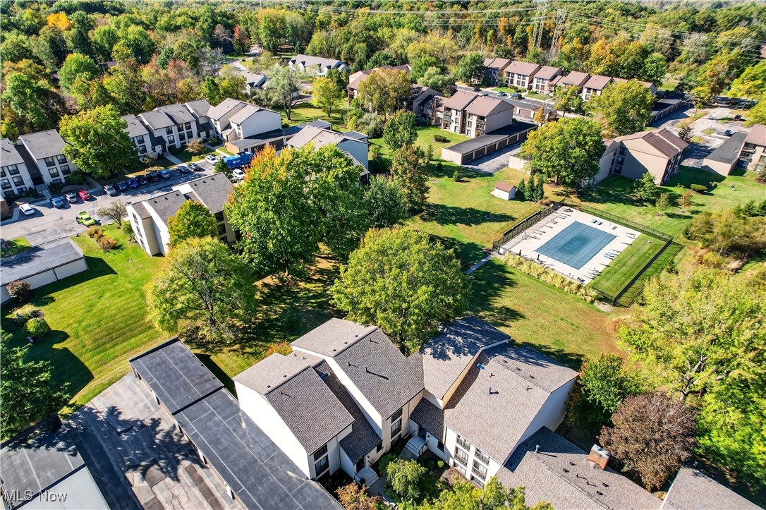 Oak Knolls Condo - Residential