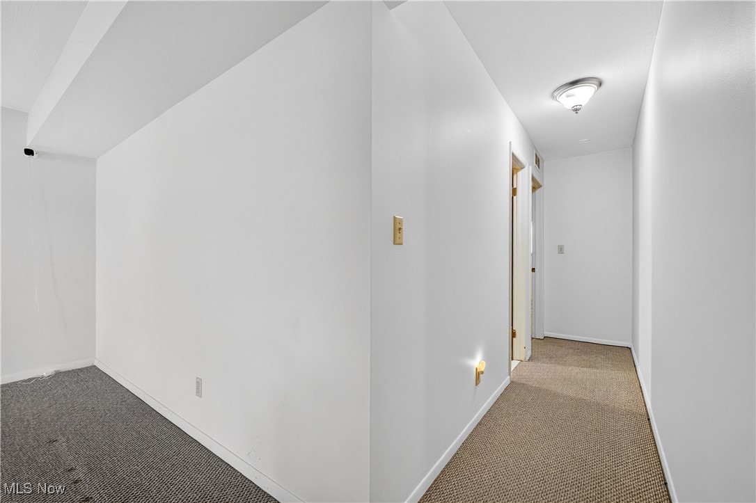 Oak Knolls Condo - Residential