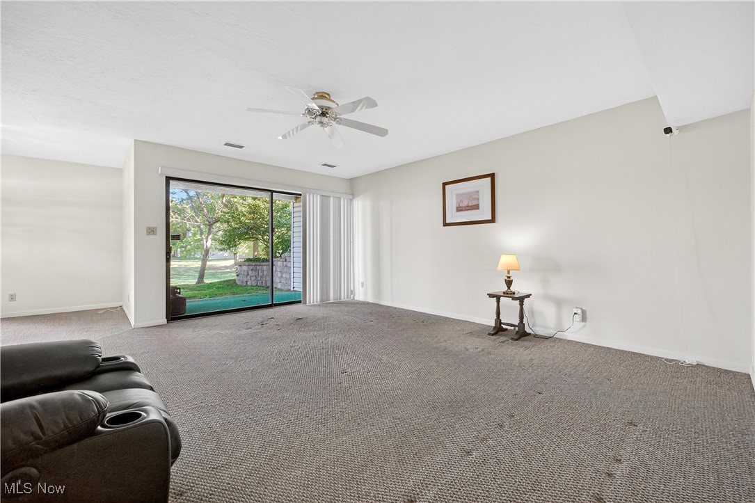 Oak Knolls Condo - Residential