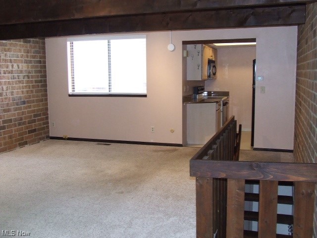 Penguin Condo - Residential