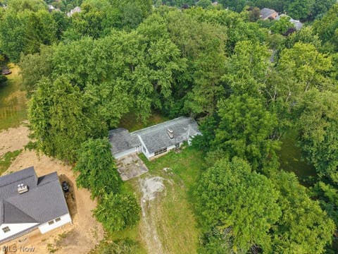 Homes For Sale - 8658 Riverview Road<br/> Brecksville, OH 44141