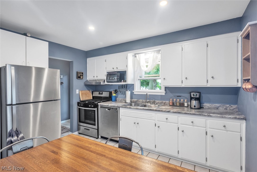 Arrowhead Beach - Residential