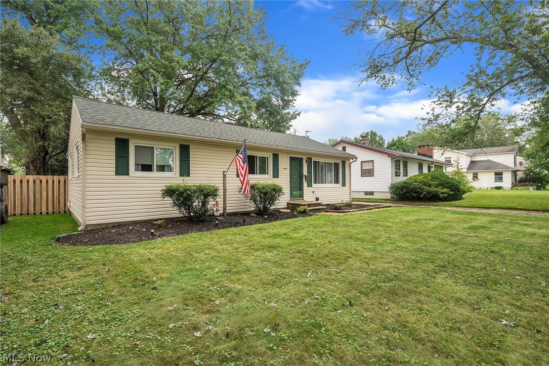 Arrowhead Beach - Residential