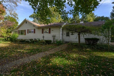 Photo for 155 Spruce Drive NW