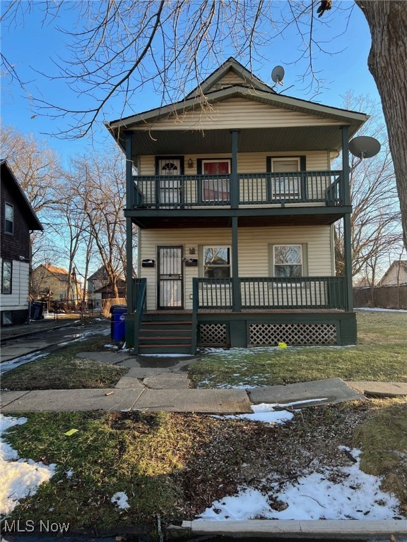Fully Occupied Investment Property!!! Great investment property recently remodeled and now rented! Turnkey investment to start or grow an investment portfolio. Excellent cash flow! Located close to public transportation and with ample parking, this single family home is ready for it's next owner.