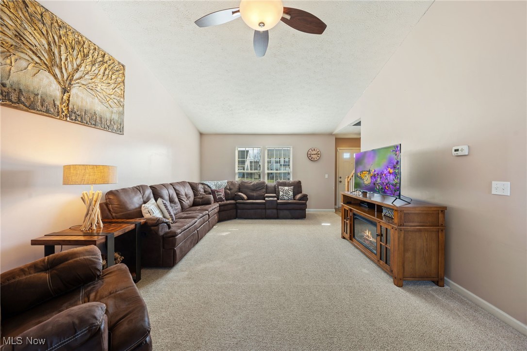 38044 Edge Meadow Court, North Ridgeville, Ohio image 6
