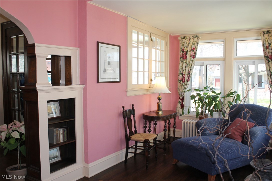 Genek Realty Companys - Residential