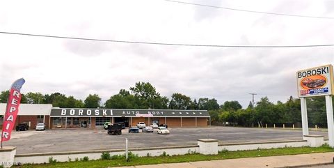 17399 BROADWAY Avenue Maple Heights OH 44137