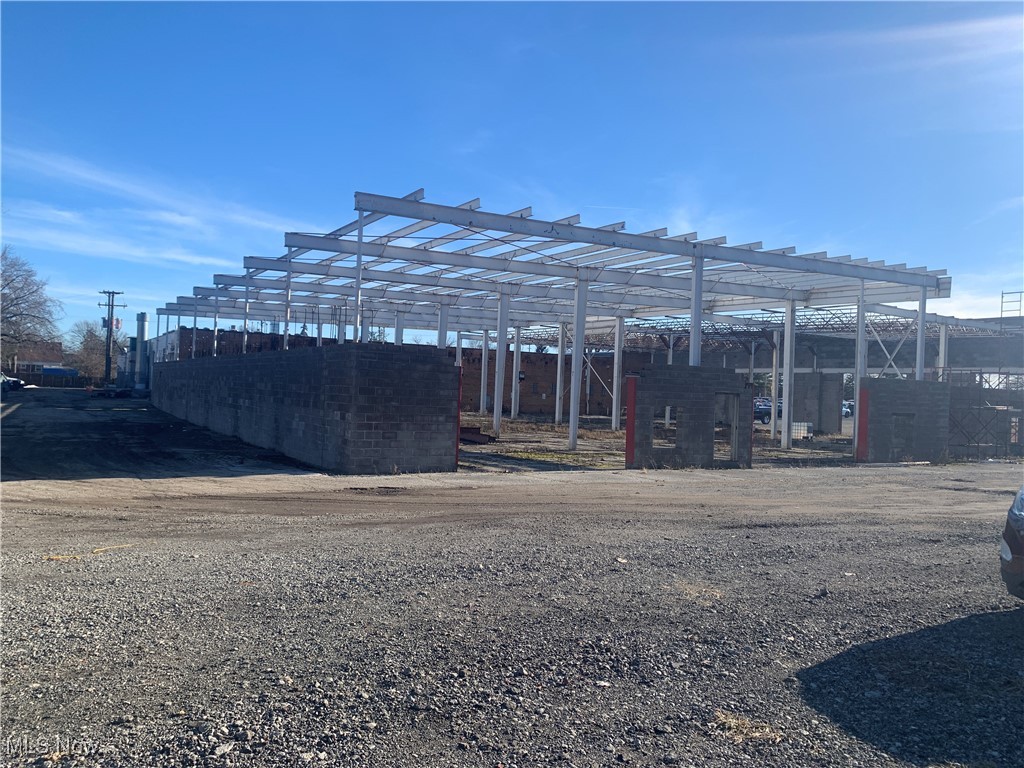 Worthy-Helwick Cos Mapleboro - Commercial Sale