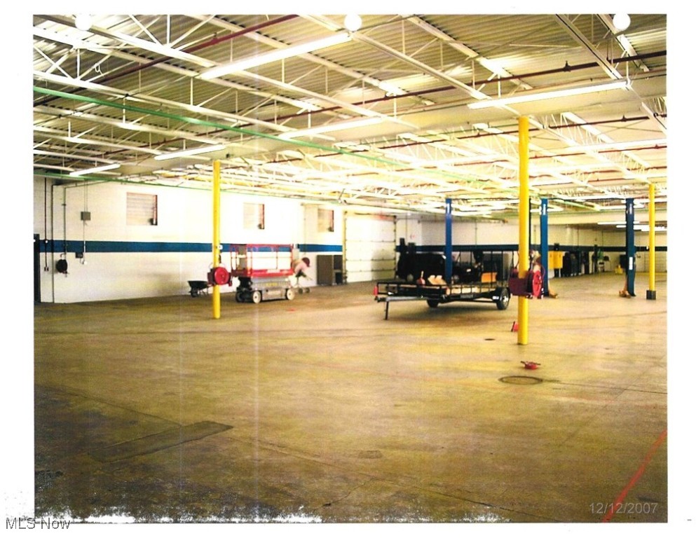 Worthy-Helwick Cos Mapleboro - Commercial Sale