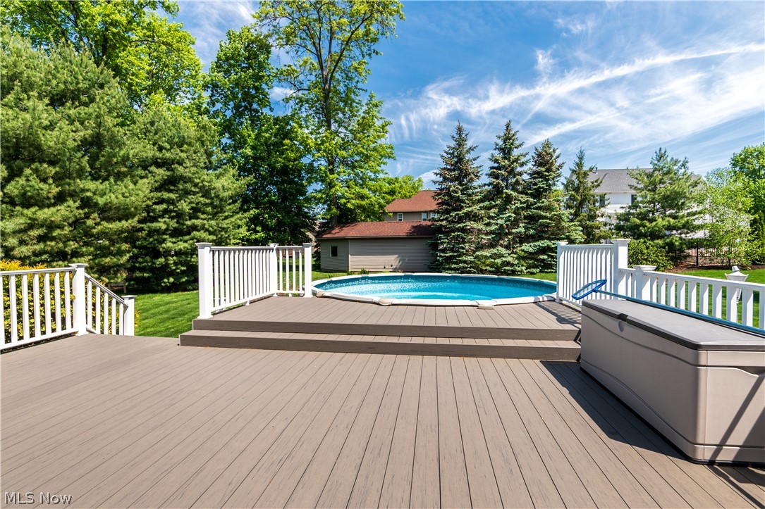 Estates/Mdw Wood Ph 03 Allotm - Residential