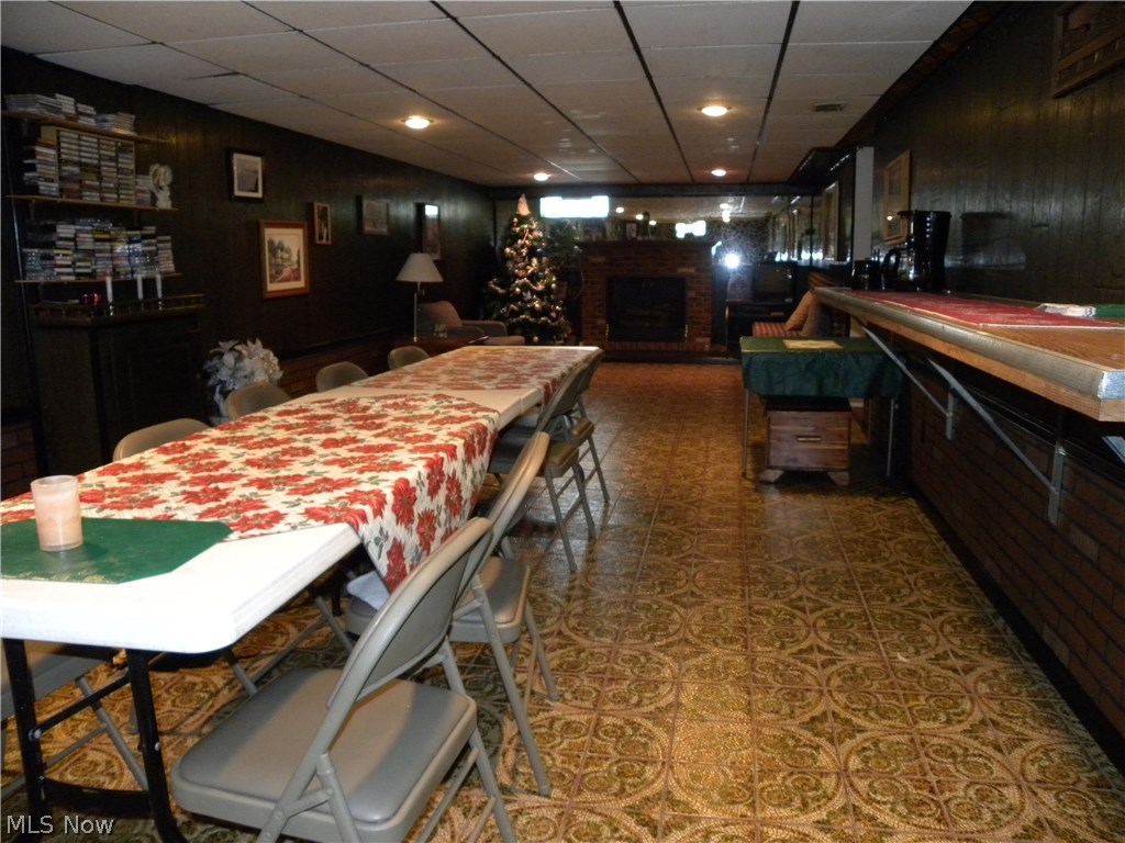 Cresthaven - Residential