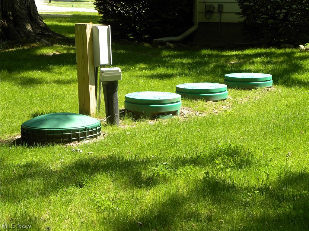 Cresthaven - Residential