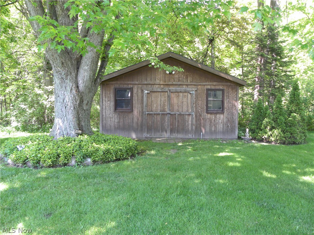 Cresthaven - Residential