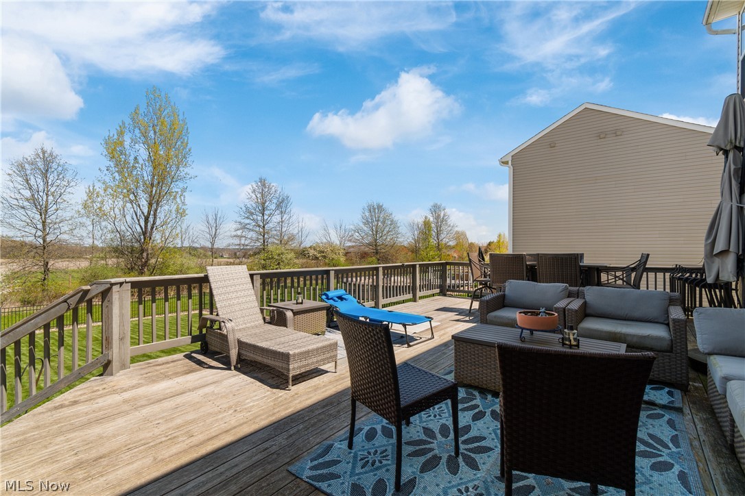 Tiberon Trace - Residential