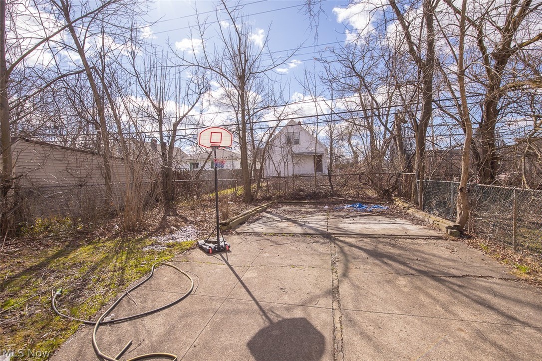 Parkhill Land & Allotment Cos - Residential Income