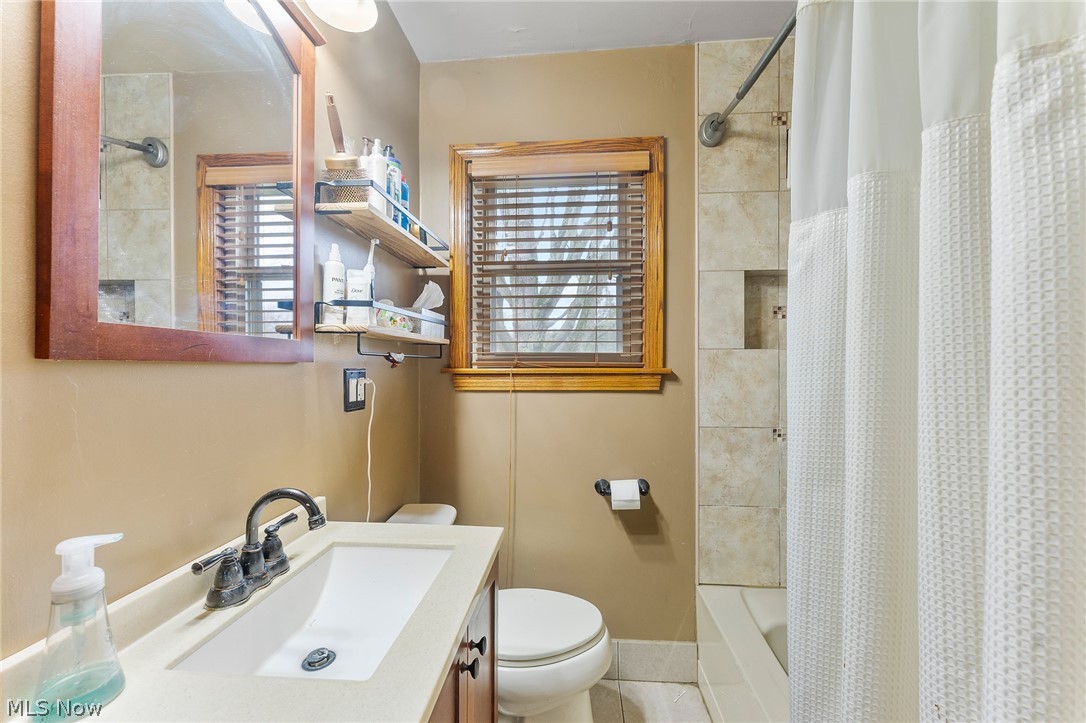 Great Salt Spgs Sec 28 - Residential