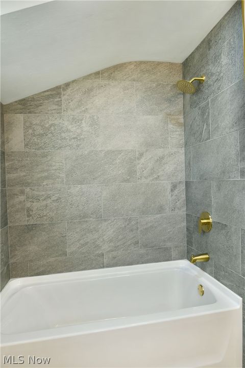 Tiny photo for 8351 Chesterton Drive, Youngstown, OH 44514 (MLS # 5203235)