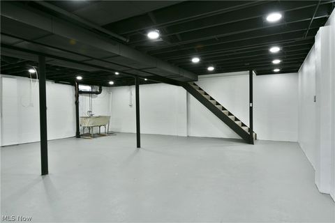 Tiny photo for 8351 Chesterton Drive, Youngstown, OH 44514 (MLS # 5203235)