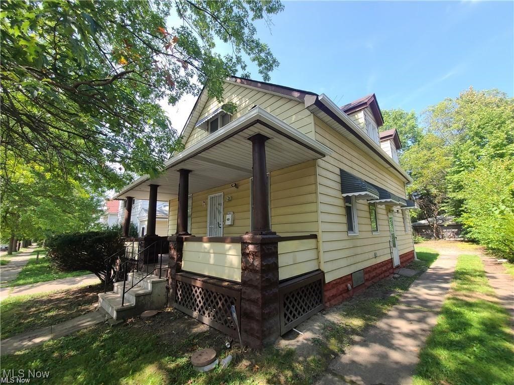 6705 Gertrude Avenue, Cleveland, Ohio image 2