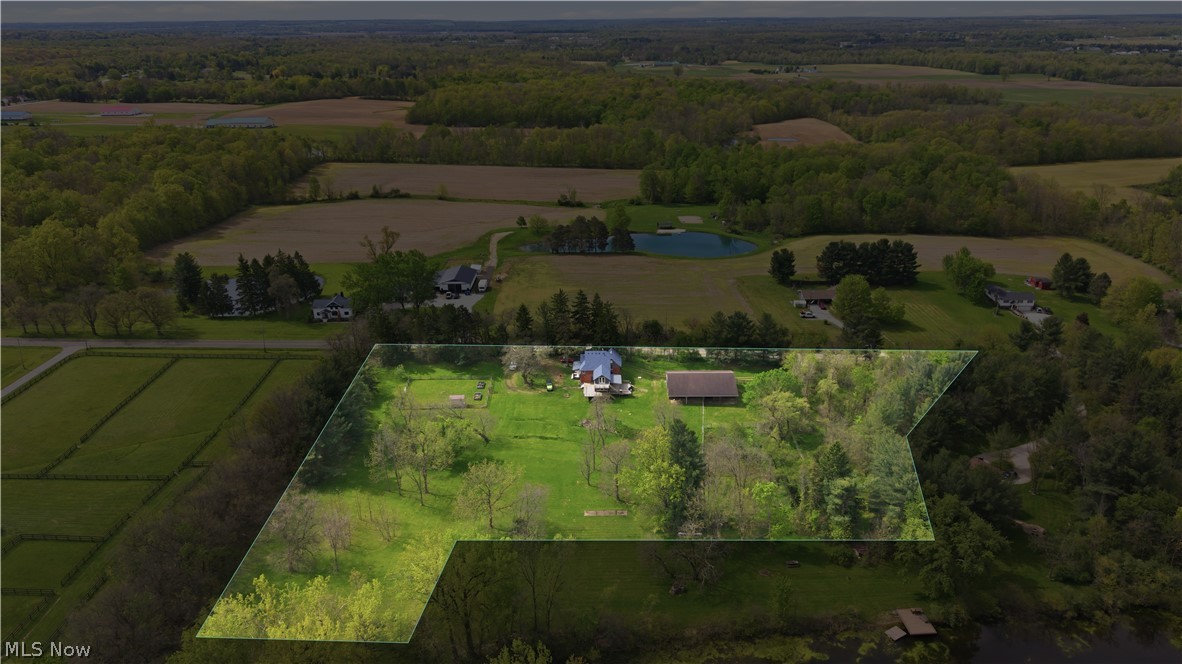 9509 Shaw Road