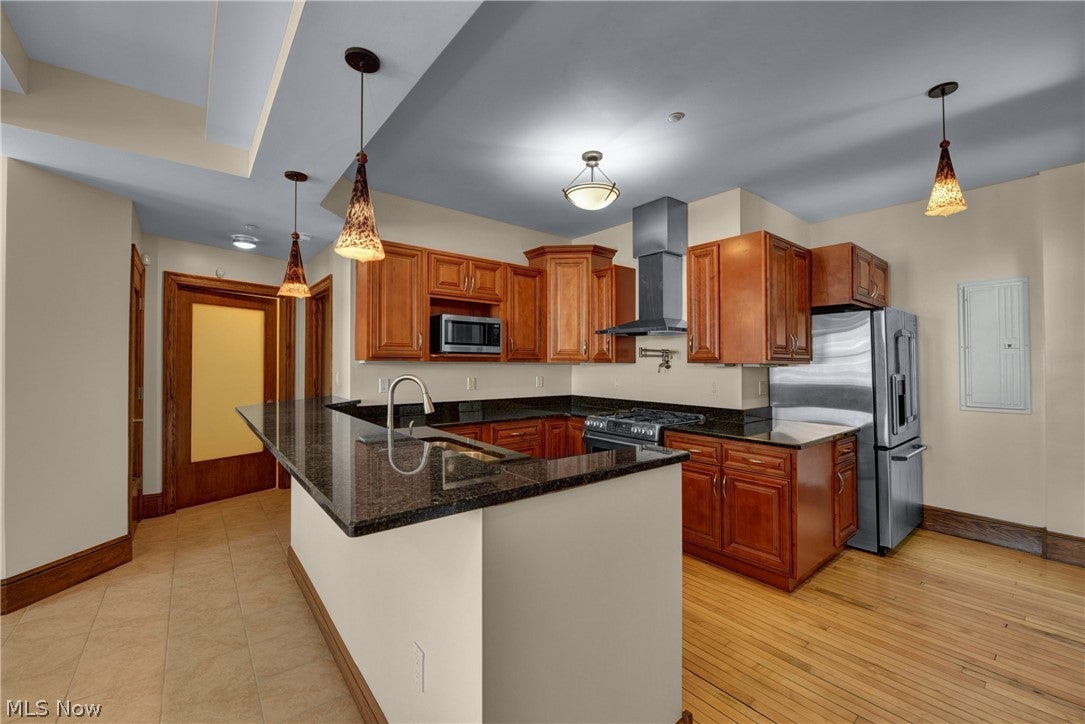 140 Public Square 403